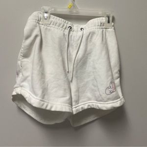 Nike Sportswear Essential White Fleece Sweat Shorts